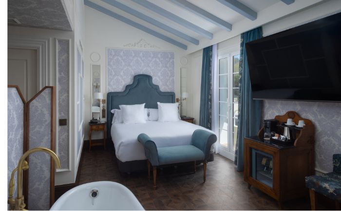 Suite LUZE